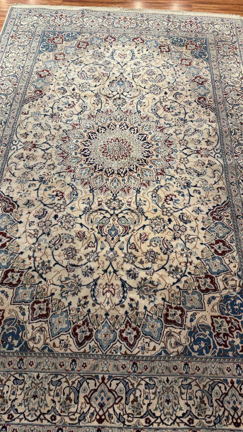 Vintage  Persian Nain Ivory 7 x 10