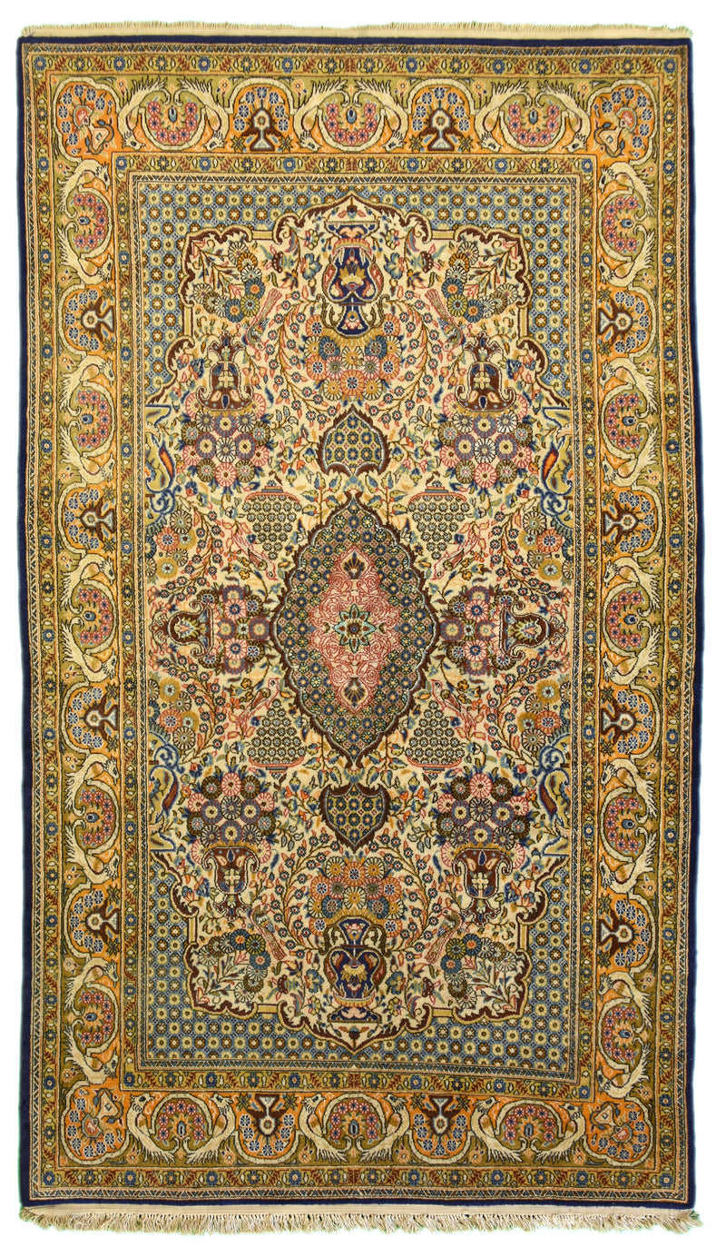 Qum Persian rug 5 x 9